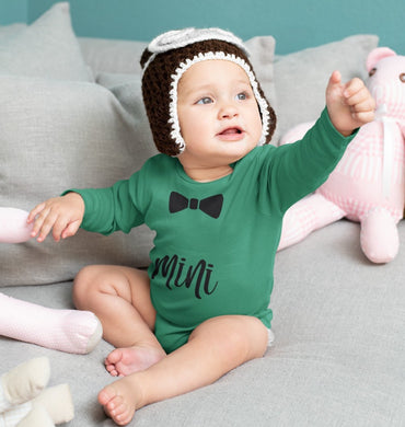 baby-long-sleeve-onesie-green-bow-mini